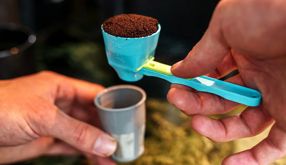 Trichterschöpfer Auslaufsicherer Messlöffel Berif.de