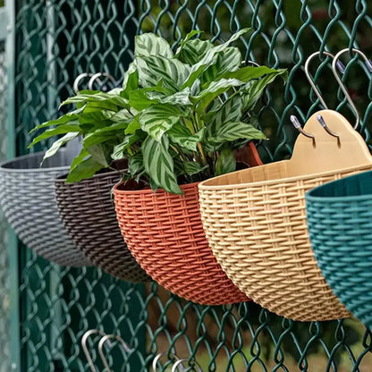 Hängender Plastik-Pflanztopf™ Rattan-Stil Dekor